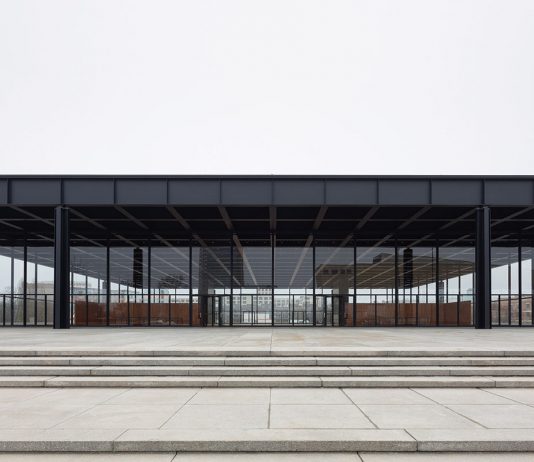Le foto della Neue Nationalgalerie di Berlino, appena restaurata