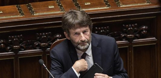 Un tavolo permanente per i lavoratori della cultura: c’è il decreto