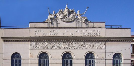 Le manovre della Cultura, nelle piazze di tutta Italia e nel Palazzo