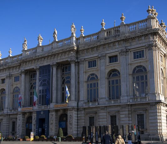 La facciata di Palazzo Madama rinasce, con un grande restauro Palazzo Madama restauro
