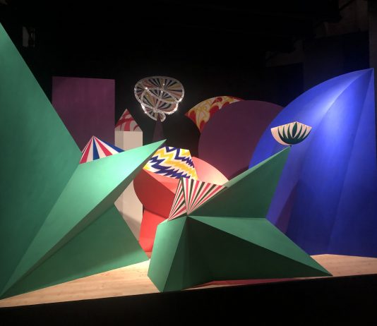 E luce fu. Balla, Fontana, Eliasson, Leotta – Chiesa di San Francesco