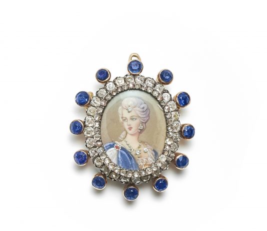 Gioielli web-only all’asta da Wannenes