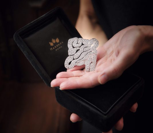 Opere da indossare: da Sotheby’s Milano una selezione di gioielli d’artista Sotheby's gioielli