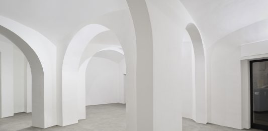 Matèria: Stefano Canto inaugura la nuova sede. Intervista a tre voci