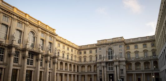L’Humboldt Forum di Berlino restituisce i Bronzi del Benin alla Nigeria Humboldt Forum. PHOTO FABIAN SOMMER/PICTURE-ALLIANCE/DPA/AP IMAGES