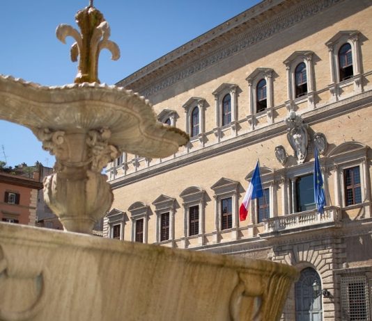 Al via il restauro di Palazzo Farnese, simbolo del Rinascimento romano Palazzo Farnese Restauro