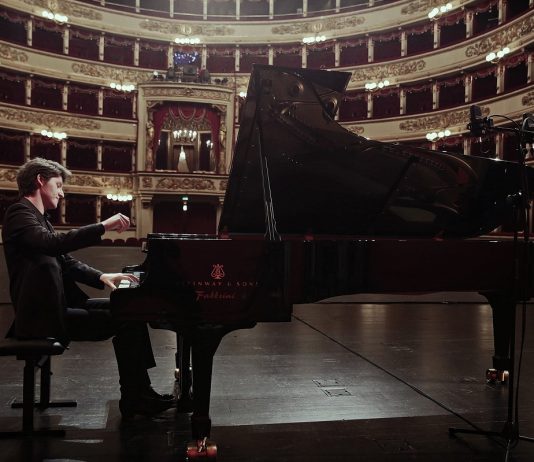 Come rispondere a tono al distanziamento? Intervista a Peter Paul Kainrath