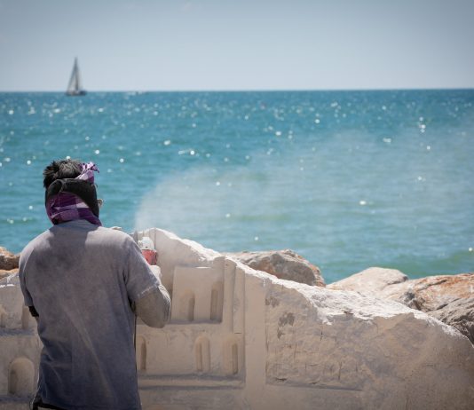 ScoglieraViva: aperto il bando per scolpire il frontemare di Caorle sculturaviva caorle