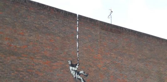 Il detenuto in fuga dal carcere di Reading è di Banksy: il video Banksy carcere di Reading