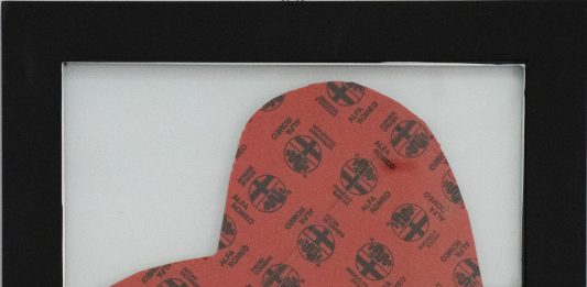 Child Abuse: un film che è una mostra, per denunciare le violenze sui minori Cattelan Child Abuse