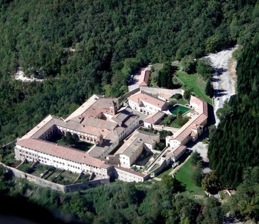 Via i suprematisti della DHI dalla Certosa di Trisulti: c’è la sentenza certosa di trisulti dhi