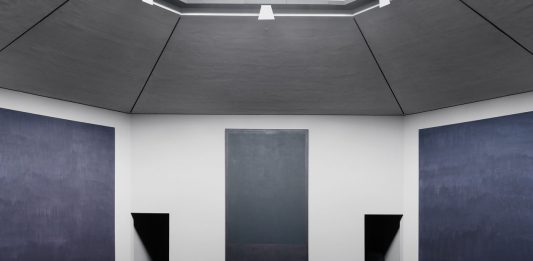 La Rothko Chapel festeggia 50 anni e Rizzoli la celebra in una nuova pubblicazione Rothko Chapel rizzoli