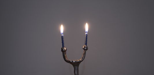 La “Tenebra” di g. olmo stuppia in mostra a Venezia