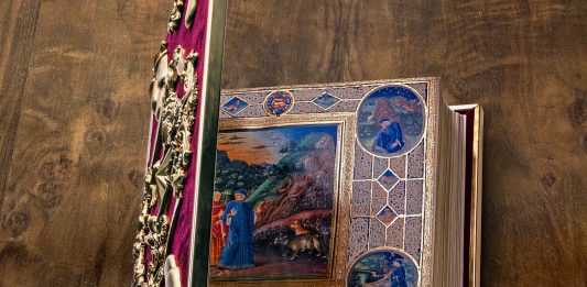 Dante 700: Panini pubblica una edizione limitata della Divina Commedia panini divina commedia