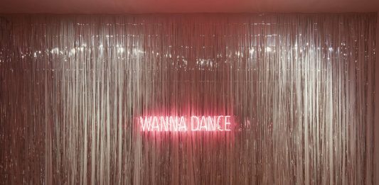 Dancing30 Mostra personale di Kings alla galleria VIASATERNA di Milano