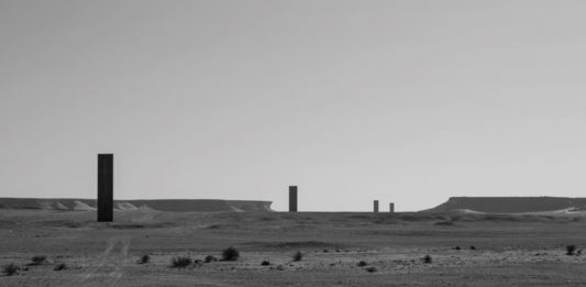 Sei persone sono state arrestate per aver vandalizzato l’opera di Richard Serra in Qatar