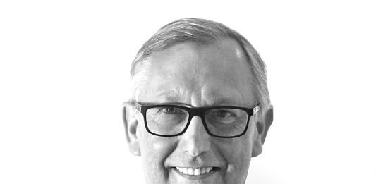 Cambio d’asta: Stephen Brooks è il nuovo CEO di Phillips Stephen Brooks CEO Phillips