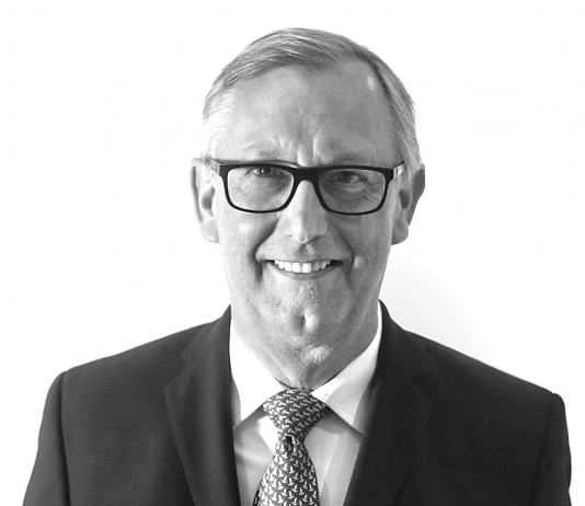 Cambio d’asta: Stephen Brooks è il nuovo CEO di Phillips Stephen Brooks CEO Phillips