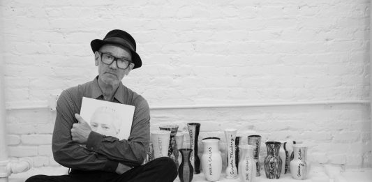 I volti della resilienza, ritratti nel nuovo libro fotografico di Michael Stipe michael stipe libro