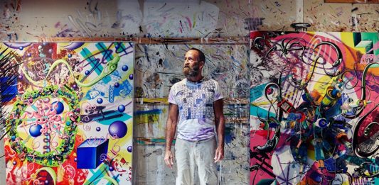 Kenny Scharf collabora con Dior per una collezione autunnale psichedelica