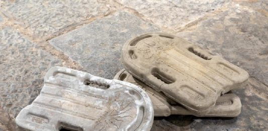 Iacopo Pinelli, Sui corpi galleggianti – Shazar Gallery