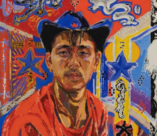 Oscar Yi Hou, Crane Seeking Comfort – T293 Crane