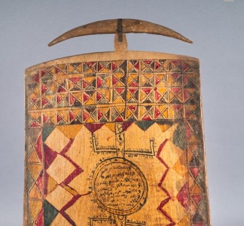 Nel nome di Dio: oggetti rituali della Nigeria in mostra a Napoli