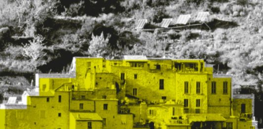 Con Tell_Us, l’arte contemporanea fa rinascere il borgo di Torri Superiore