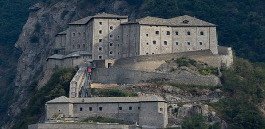 Nuovo avviso di selezione pubblica per il conferimento dell’incarico di direttore del Forte di Bard