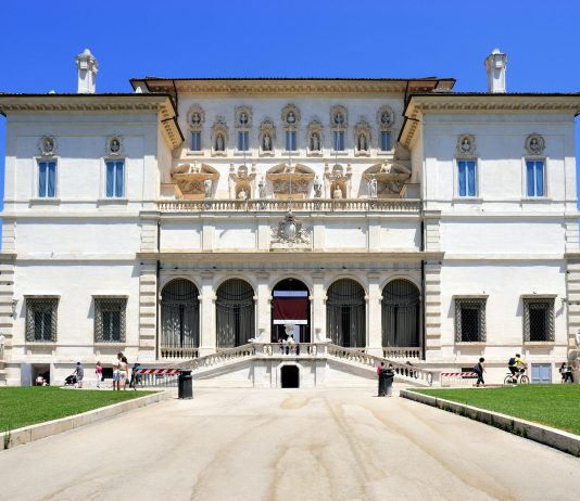 Archaeology Now: da giugno Damien Hirst alla Galleria Borghese