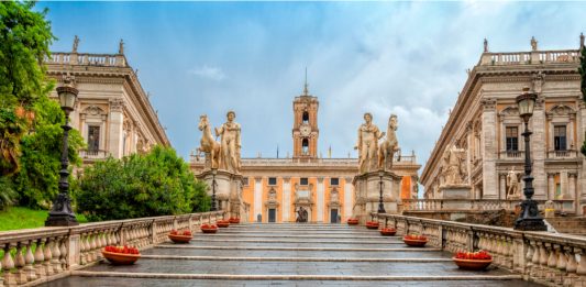 Gli italiani vogliono tornare a visitare i musei: lo dicono i risultati delle ricerche sul web