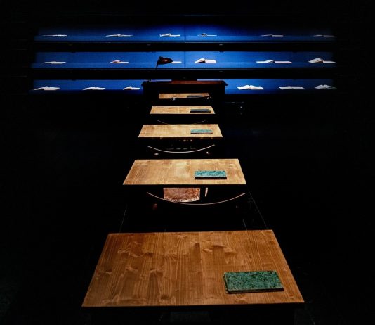 Lo spazio da investigare, nel Buch der Freunde di Domenico Mennillo