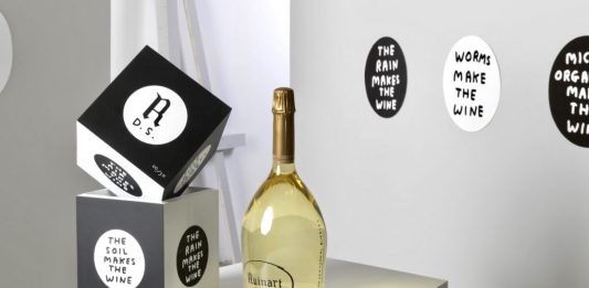 Bollicine d’arte contemporanea: l’artista David Shrigley per la cantina Maison Ruinart David Shrigley maison ruinart