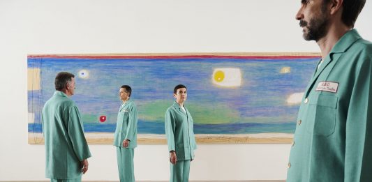 Gucci veste gli Angeli Custodi della mostra di ABO al Castello di Rivoli Gucci abo castello rivoli