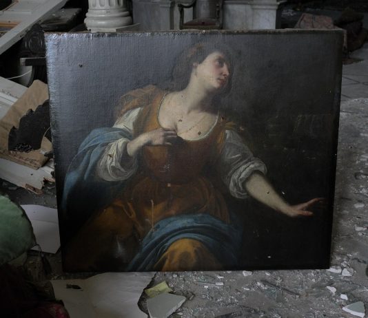 Dalle macerie di Palazzo Sursock, a Beirut, spuntano due opere di Artemisia Gentileschi artemisia gentileschi beirut