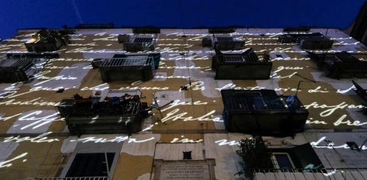 “Ranieri mio…”, le parole di Leopardi illuminano la sua casa di Napoli eugenio giliberti artista abitante