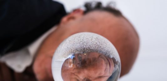 The New Empire: nella Camera delle Meraviglie di Maurizio Elettrico