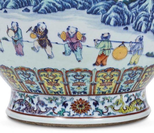 Pandolfini vende un vaso della dinastia Qing per oltre 1,7 milioni Pandolfini vaso