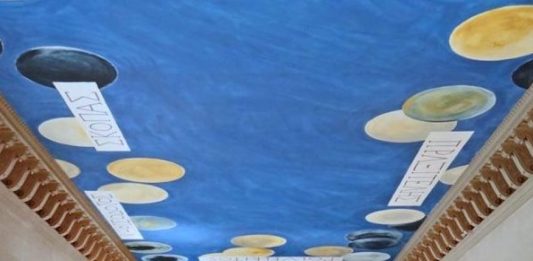 Cy Twombly Foundation VS Louvre. La “morale” della favola