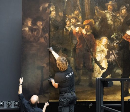 La Ronda di Notte di Rembrandt restaurata dall’Intelligenza Artificiale