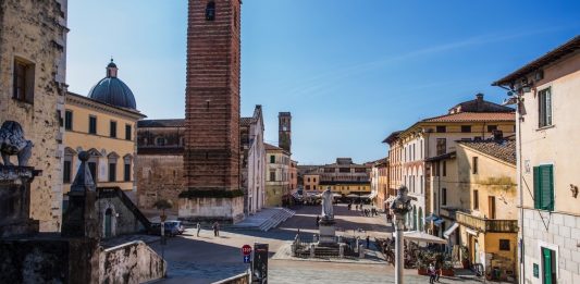 A Pietrasanta la sesta edizione della ‘Collectors Night’, con ANGAMC