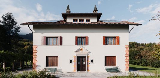 Alla Fondazione Lucia De Conz il laboratorio di pittura di montagna, sulle Dolomiti Bellunesi