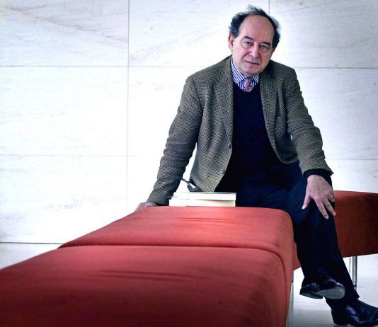 Addio a Roberto Calasso, scrittore raffinatissimo, direttore storico di Adelphi roberto calasso morto