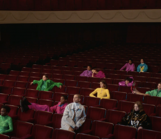 Moda e fotografia: Alessandro Calabrese per la collezione MSGM