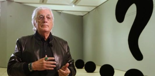 Come costruire una mostra: i metodi di Celant