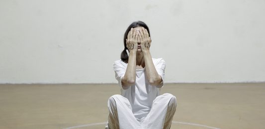 Sabrina Muzi, Attraverso – Villa Davia