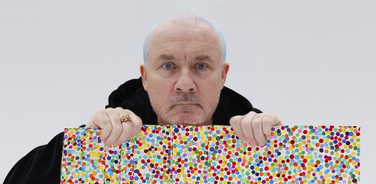 Il primo progetto di arte NFT di Damien Hirst vale 25 milioni di dollari, per ora