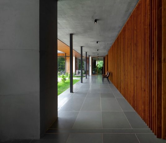 In India, la casa per attraversare l’infinito, dello studio Thought Parallels Architecture