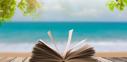 I consigli della redazione per i libri da leggere quest’estate Abbiamo preparato una lista di consigli da parte della redazione di exibart, per i libri da leggere quest'estate, che voi siate sotto l'ombrellone o meno