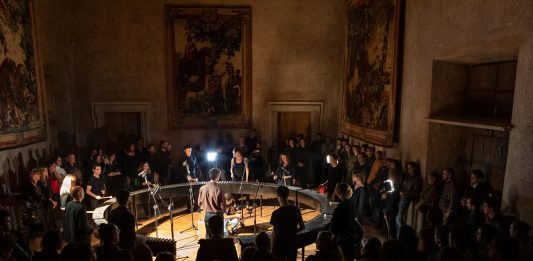 Hybrida Tales by Untitled Association #33: intervista a Saverio Verini, curatore